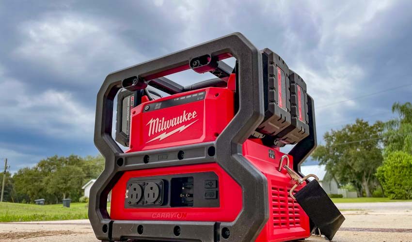 Milwaukee M18 Carry-On Power Supply Review