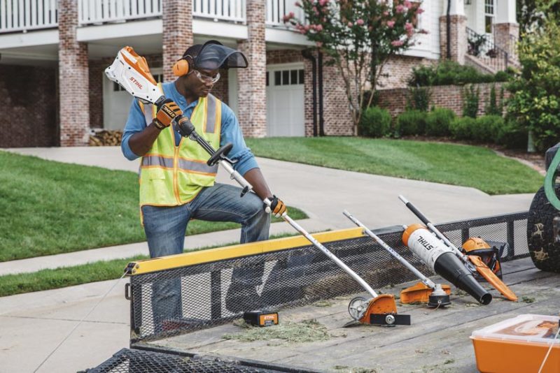 Stihl KMA 136 R KombiSystem | Best Battery-Powered Attachment-Ready String Trimmer